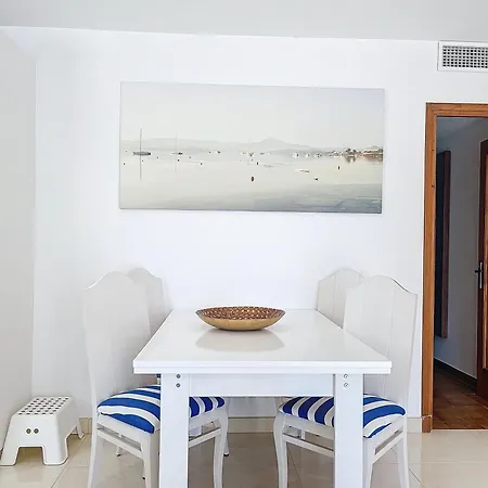 F71. Estupendas Vistas A La Bahia 福尔内利斯