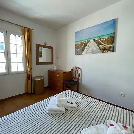 Apartment F71. Estupendas Vistas A La Bahia Fornells (Menorca)