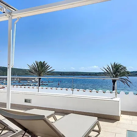 F71. Estupendas Vistas A La Bahia Apartment Fornells (Menorca)